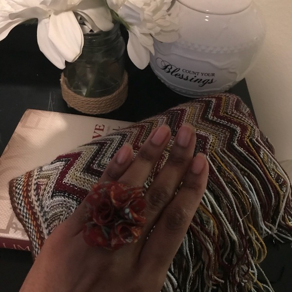 Pretty bronze ring! - Picture 5 of 6